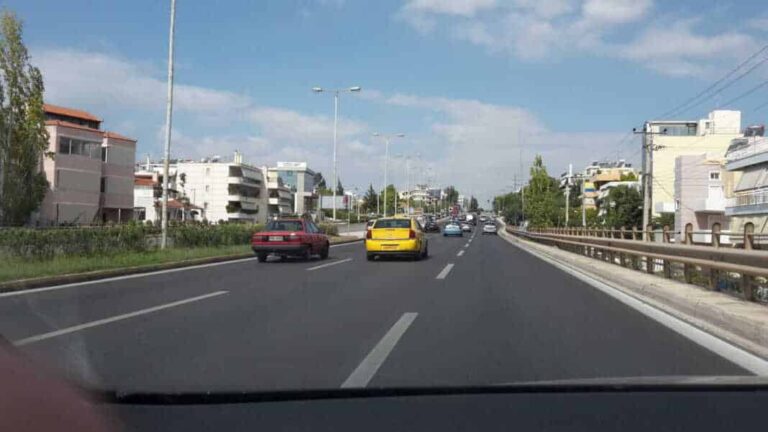 Τέλη κυκλοφορίας 2021: Πώς και μέχρι πότε μπορούν να πληρωθούν