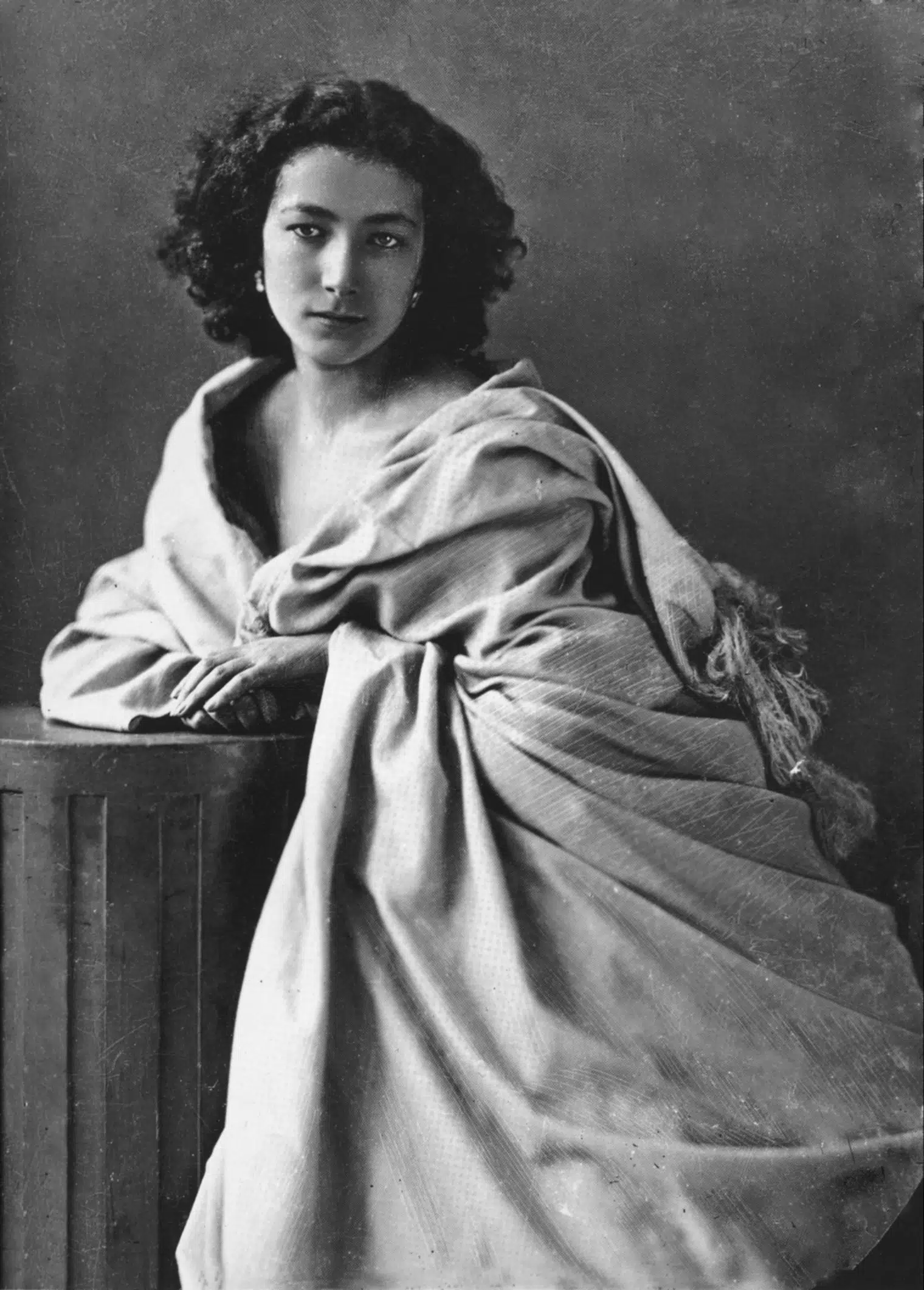 Σάρα Μπερνάρ και Αριστείδης Δαμαλάς 1 Sarah Bernhardt Sarah_Bernhardt_by_Félix_Nadar_2