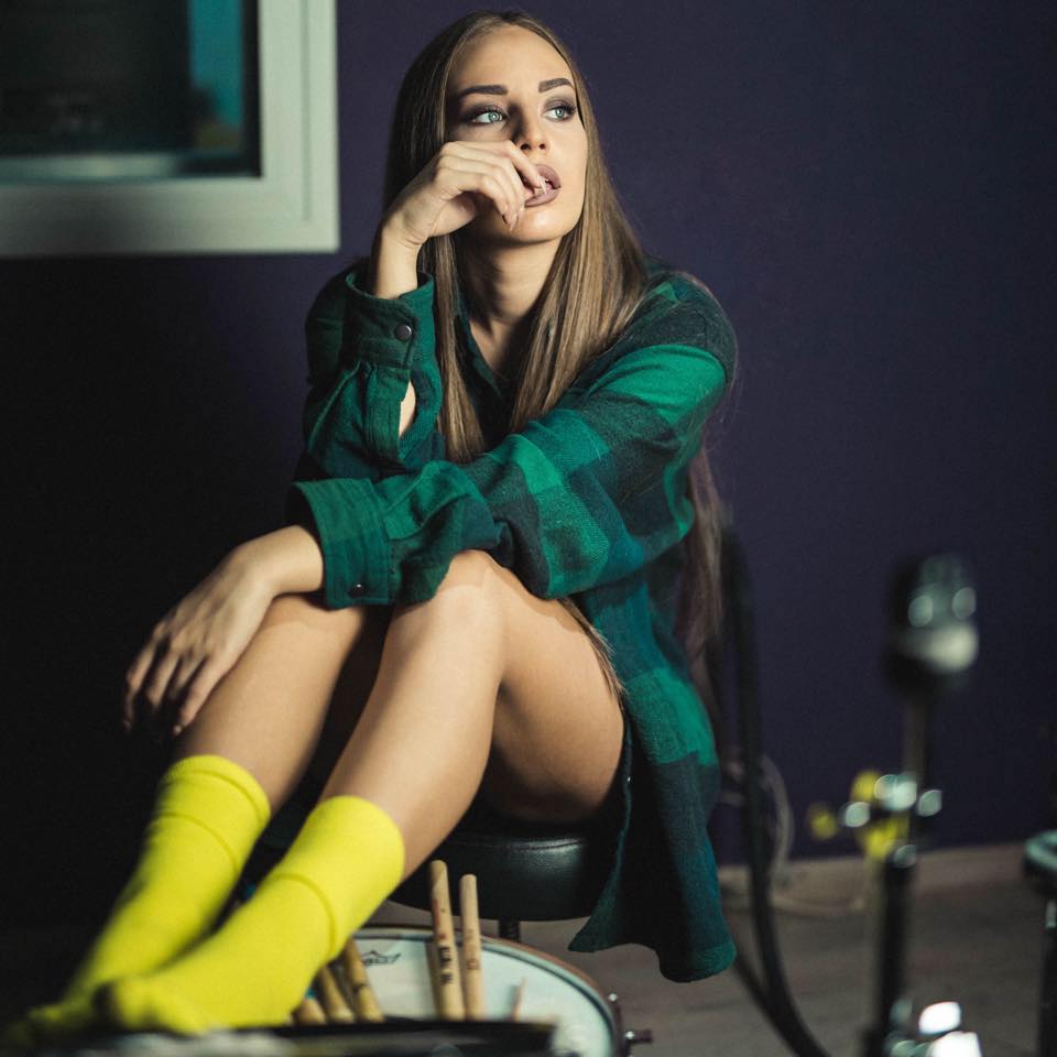 Ανδρομάχη Δημητροπούλου: «Σαν ψέμα» για την ελληνική μουσική 2 andromachi-dimitropoulou