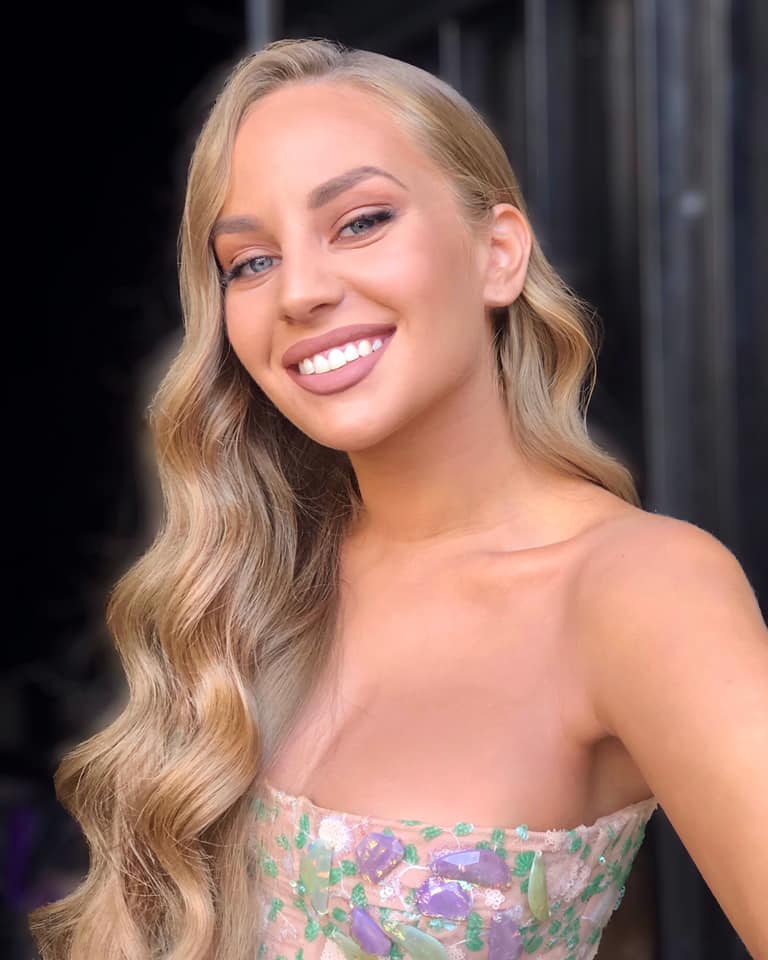 Ανδρομάχη Δημητροπούλου: «Σαν ψέμα» για την ελληνική μουσική 3 andromachi-dimitropoulou