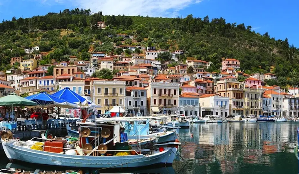 Γύθειο Κύθηρα Κρήτη πλοία