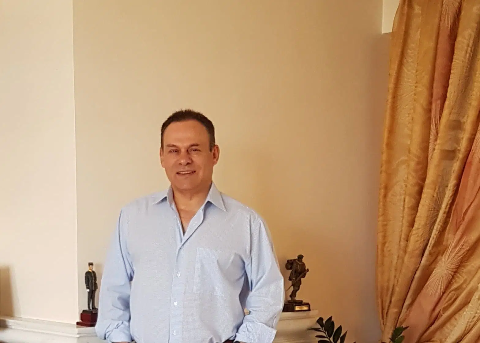 nikolaos-manolakos