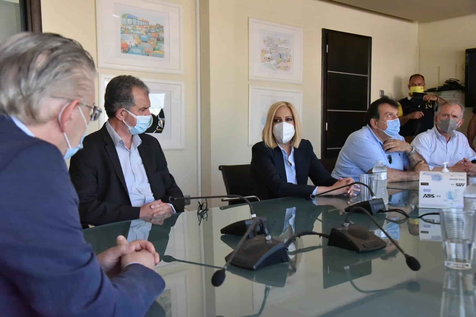 Γεννηματά: Η κυβέρνηση της ΝΔ απαξιώνει τις δημόσιες συγκοινωνίες 2 fofi-gennimata-sygkoinonies