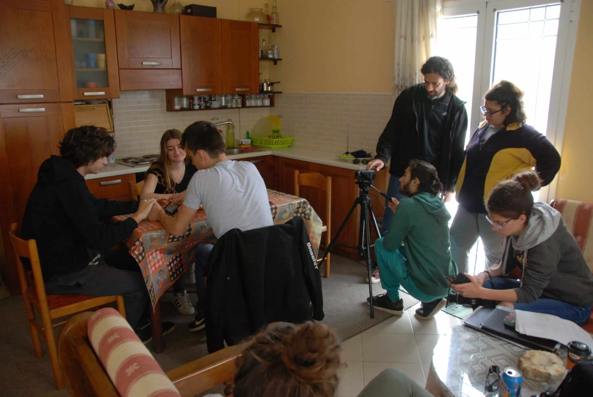 kinhmatografikes-omades-kythiron