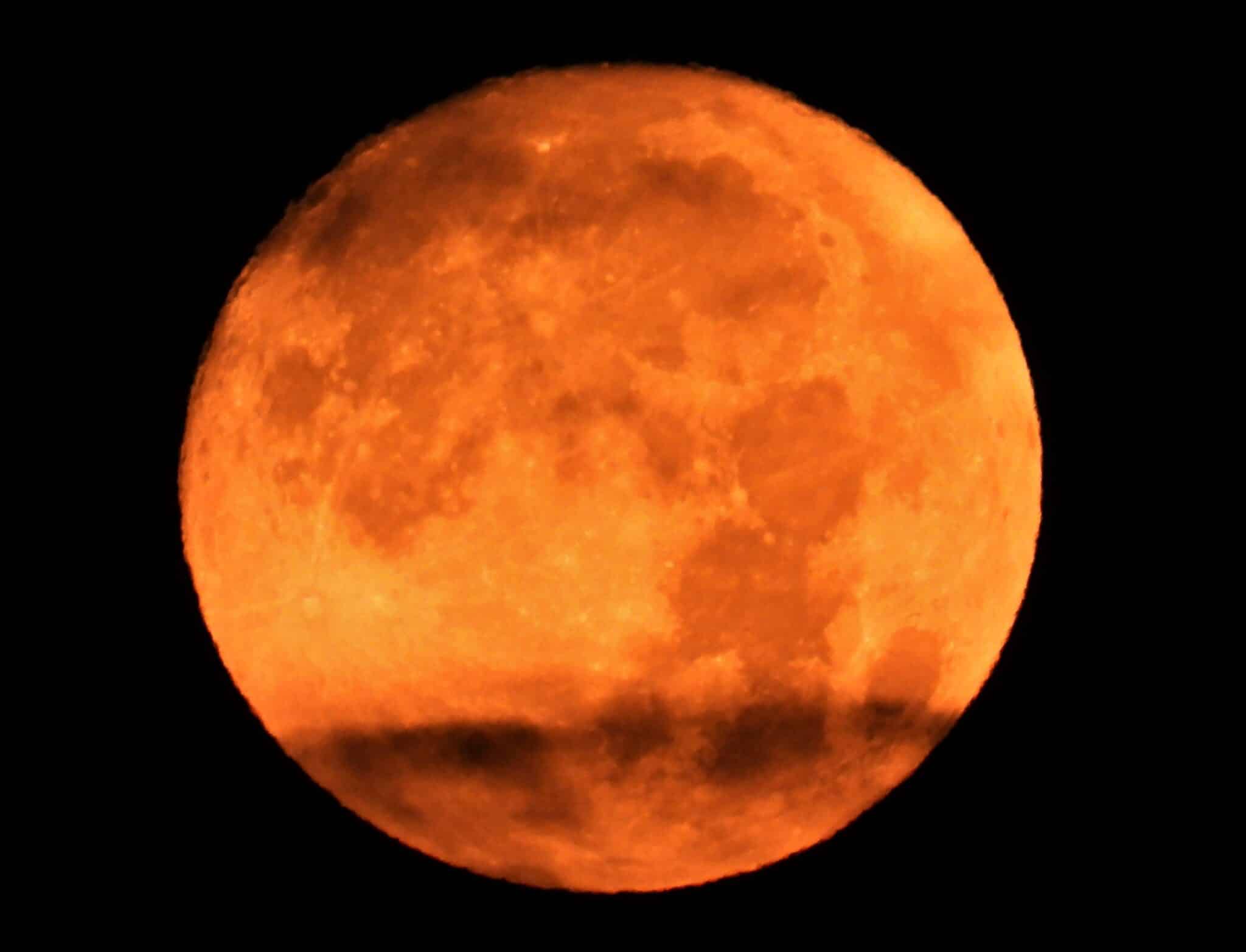 feggari-tou-elafiou-kapsali