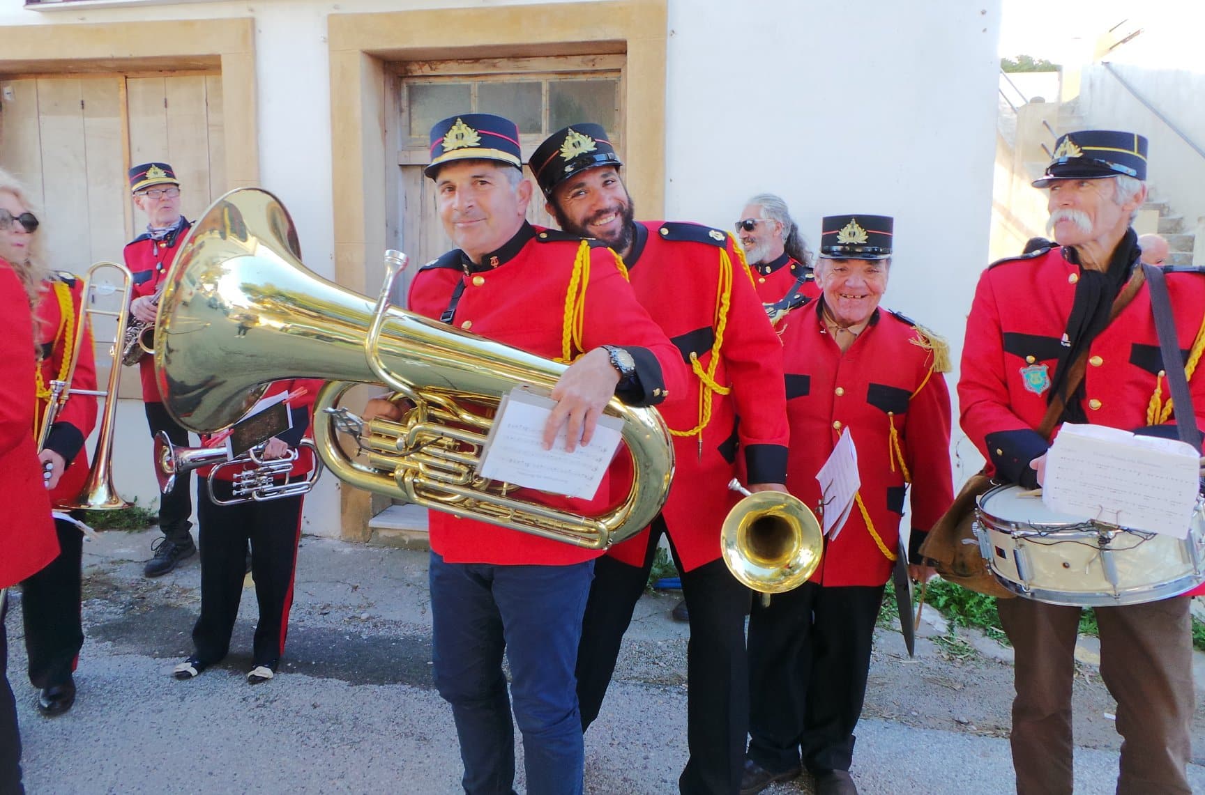 filarmoniki michalis megalokonomos