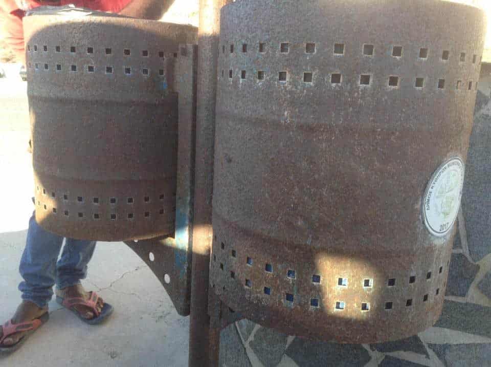 Διακόφτι: Σκουριασμένα καλαθάκια σκουπιδιών ευπρεπίζονται χάρη στους εθελοντές 3 243192266 1161936944295615 7986325434863292602 n