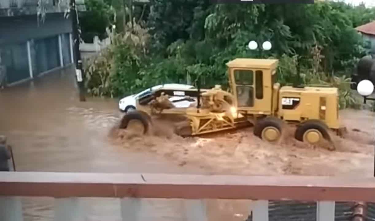 πλημμύρες