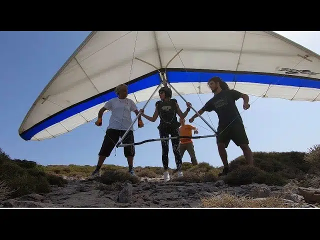 Air sports in the skies above Kythira!