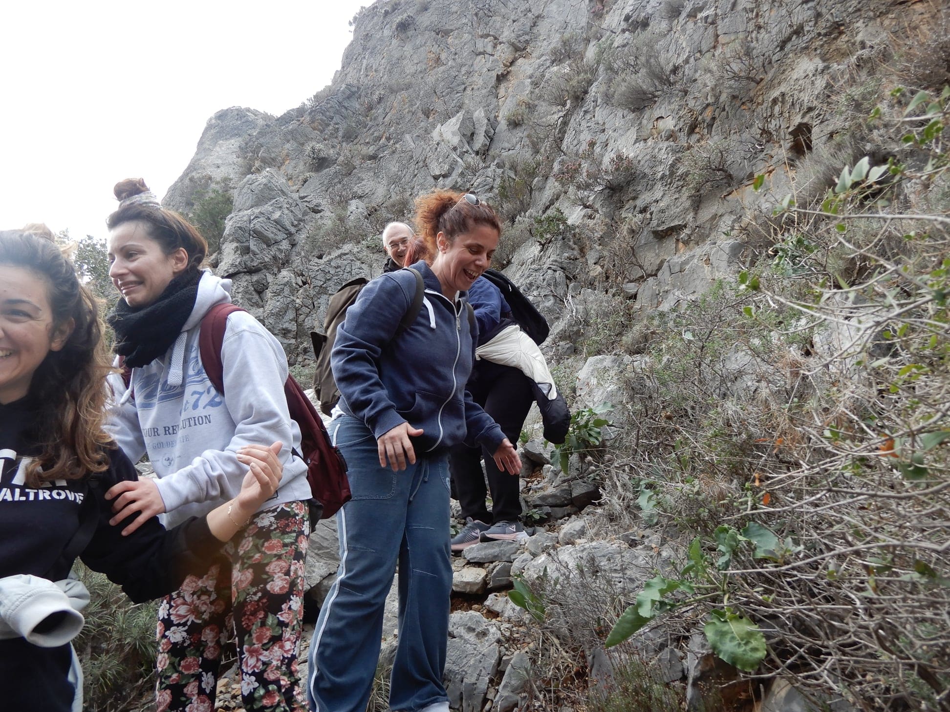 260959459 400160341635365 440874139585779135 n