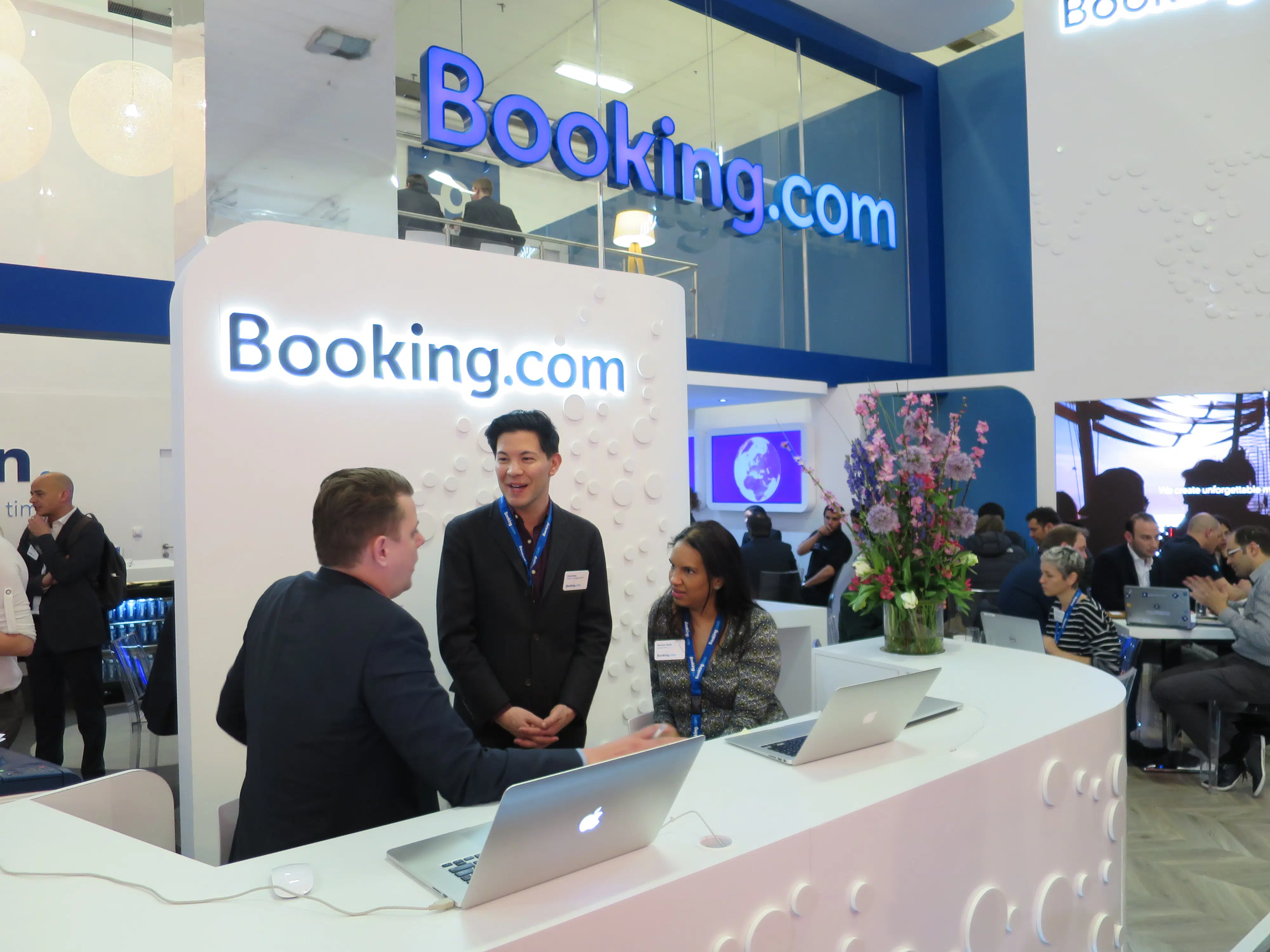 booking.com