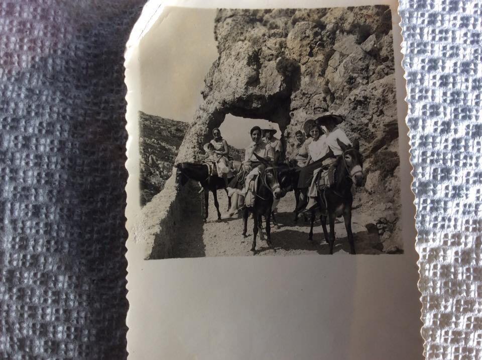 51571751 376215989847577 999712062584127488 n