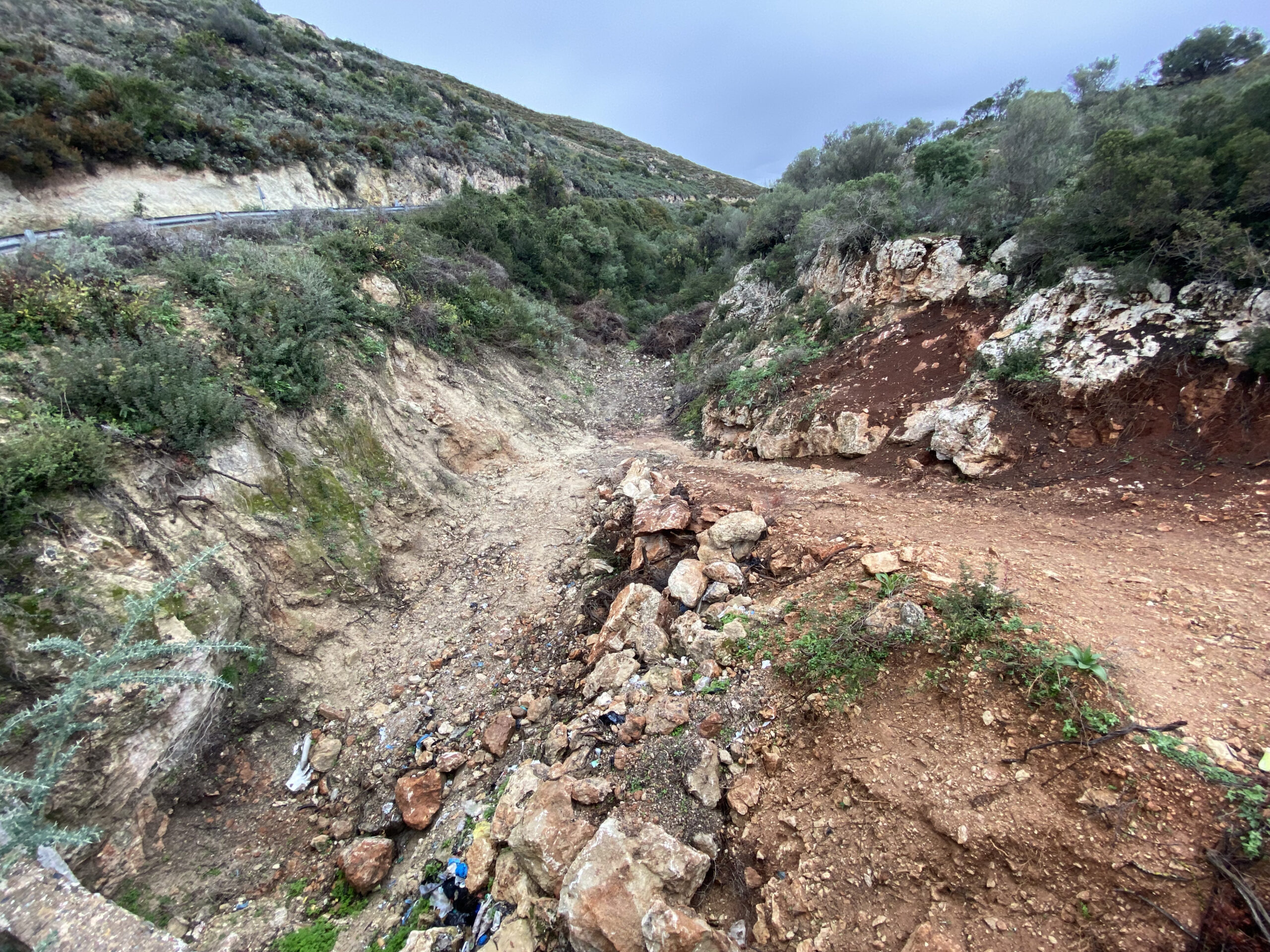 Το γεφύρι του Μάκρωνα, το γεφύρι της Άρτας και το βιβλίο Guinness 1 δημόσια έργα στα Κύθηρα