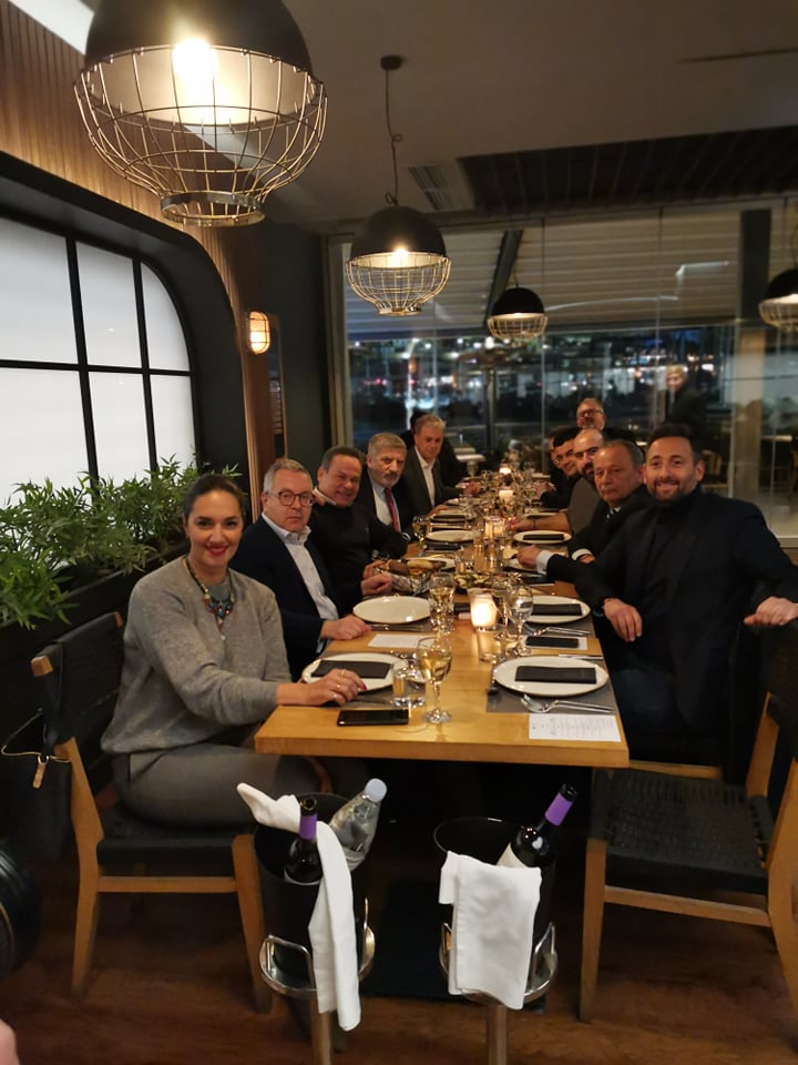 kede deipno ergasias1