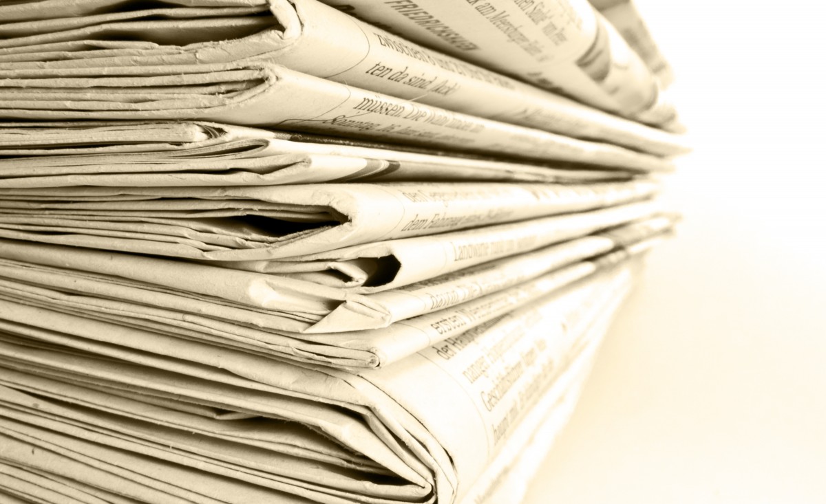 newspaper_stack_newspapers_read_imprint_paper_news_global-1087721