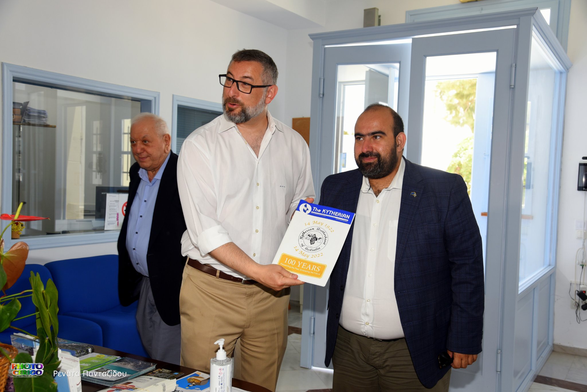 Ο Πρέσβης της Αυστραλίας Arthur Spyrou στα Κύθηρα 3 282271896 2230501623773882 1366159017406211289 n