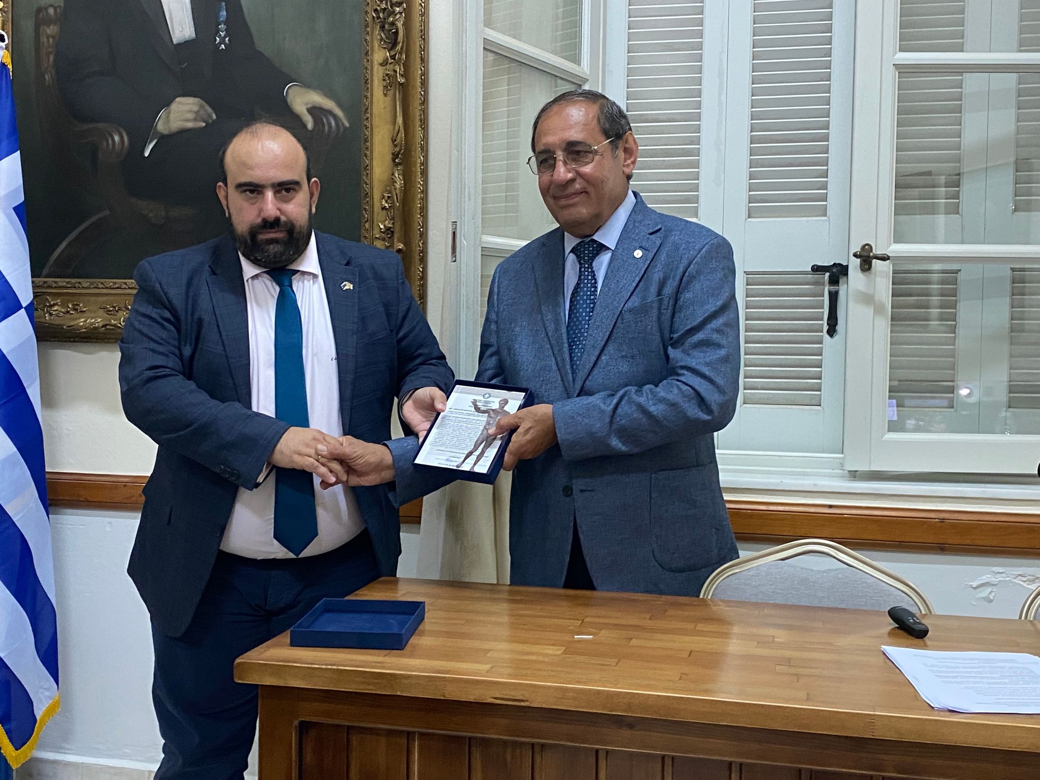 adelfopoiisi karavas4