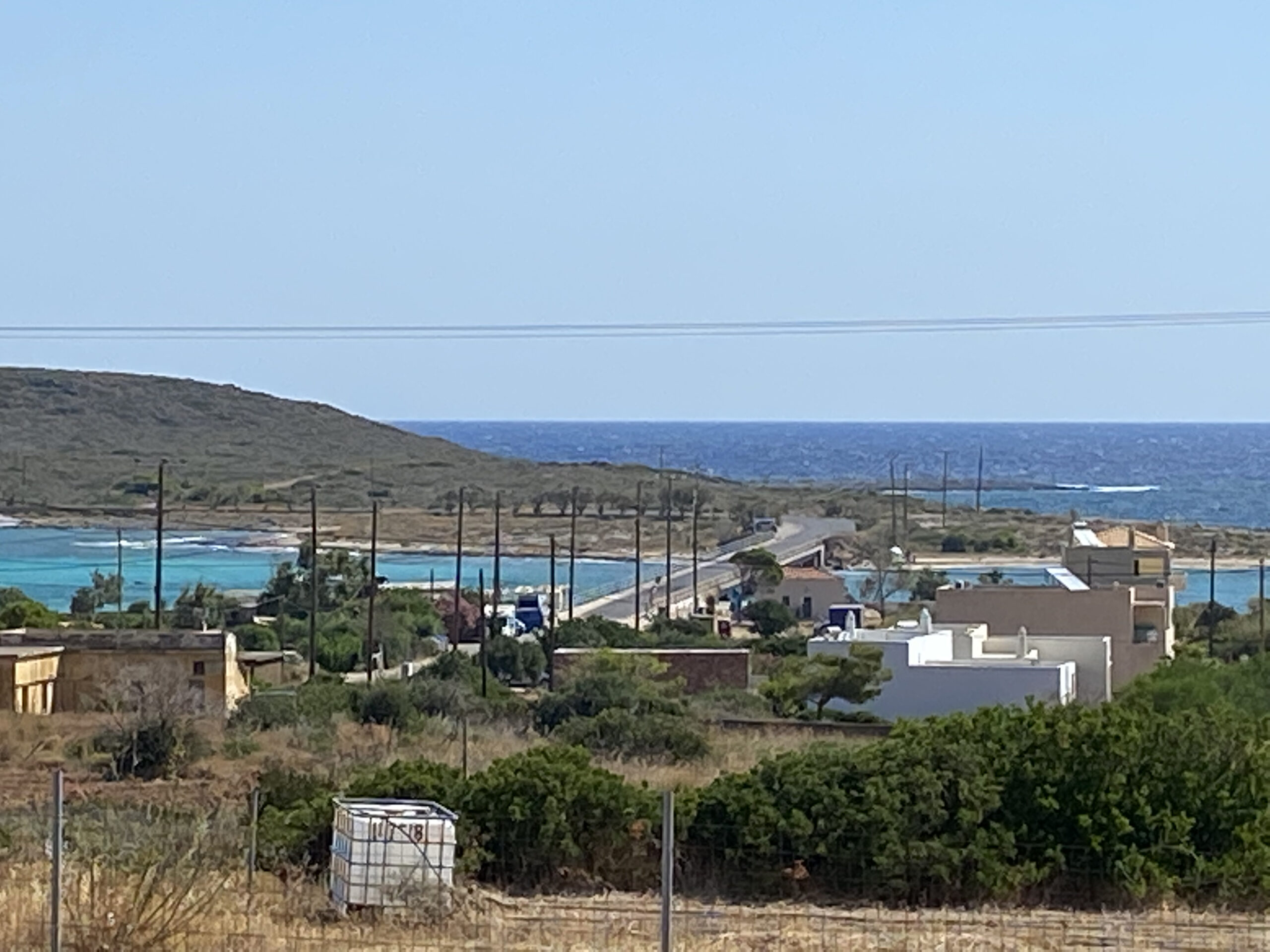 ΔΕΔΔΗΕ κολώνες ΔΕΗ μεσαία τάση