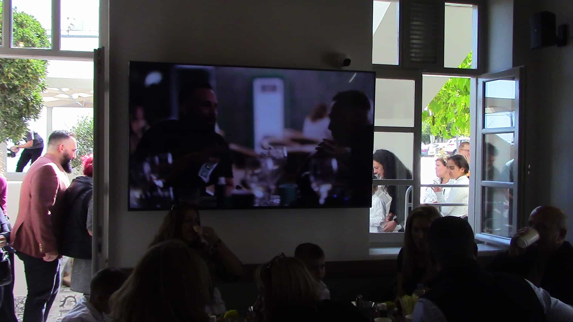 Είναι γεγονός: Το τσιπουράδικο «ο κυρ Αντώνης ο Μορφονιός» έκανε εγκαίνια στο Λιβάδι! 6 IMG 1808