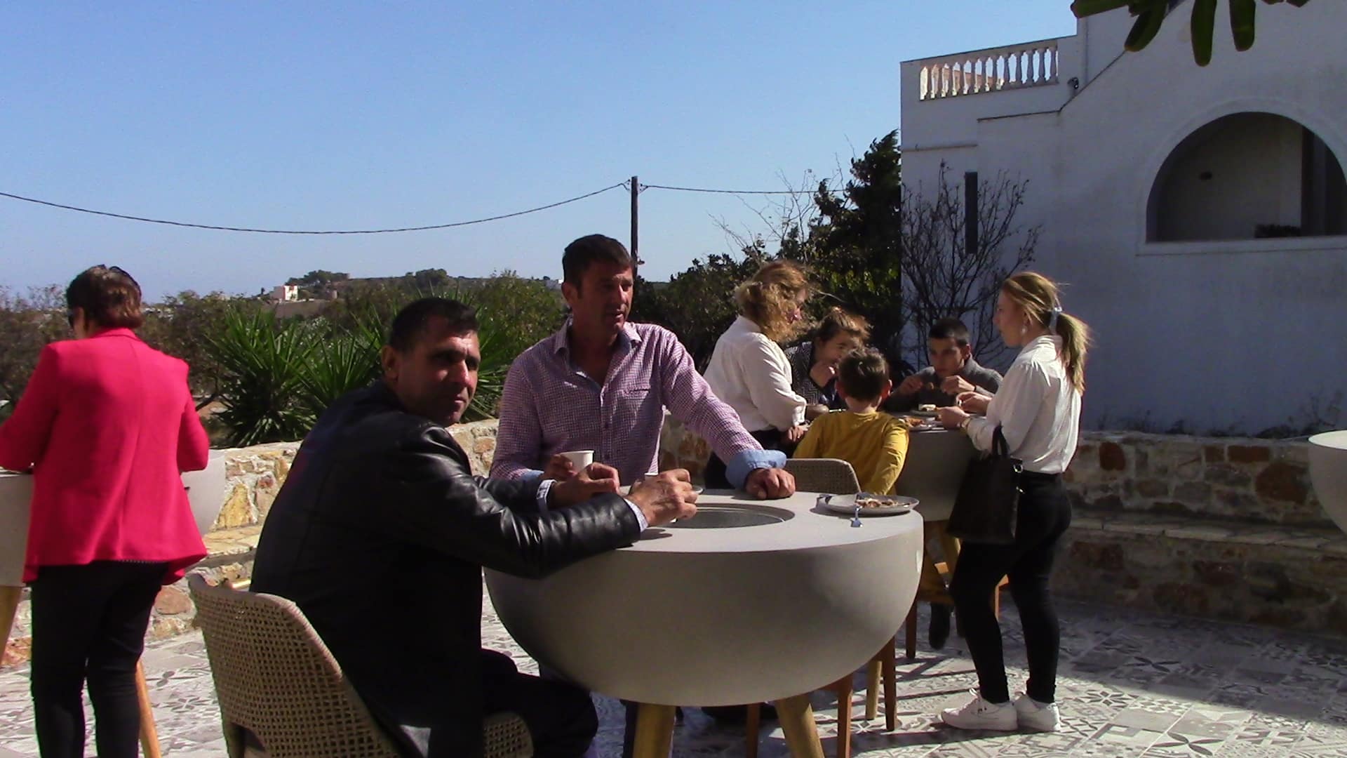 Είναι γεγονός: Το τσιπουράδικο «ο κυρ Αντώνης ο Μορφονιός» έκανε εγκαίνια στο Λιβάδι! 12 IMG 1816