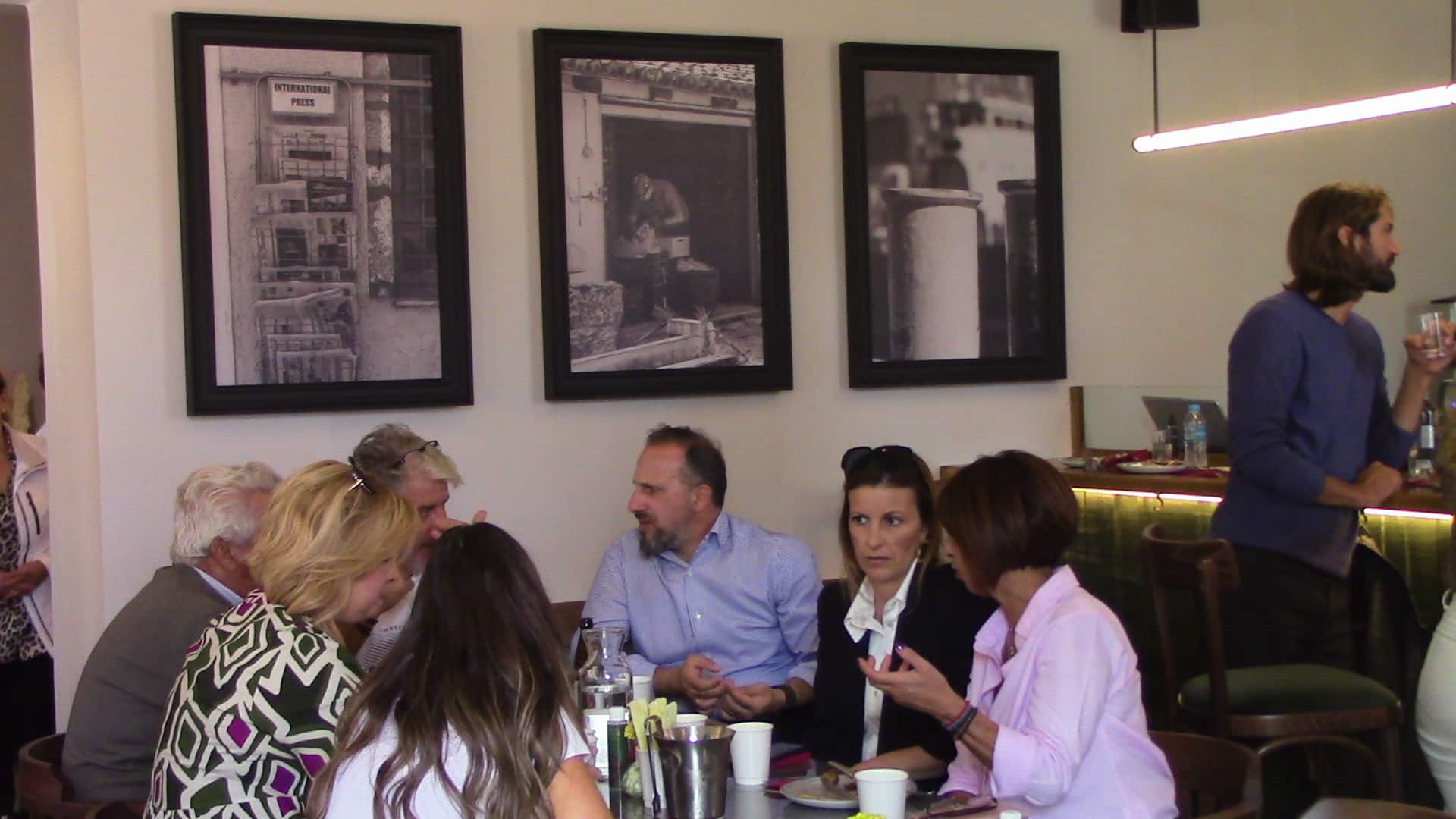 Είναι γεγονός: Το τσιπουράδικο «ο κυρ Αντώνης ο Μορφονιός» έκανε εγκαίνια στο Λιβάδι! 19 IMG 1833