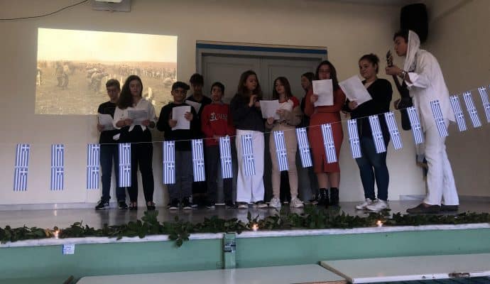 Η γιορτή της Σημαίας στο Γυμνάσιο Κυθήρων 4 giorti simaias4