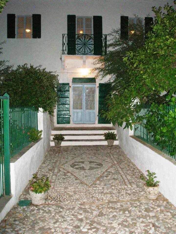 lithostrota votsalota22