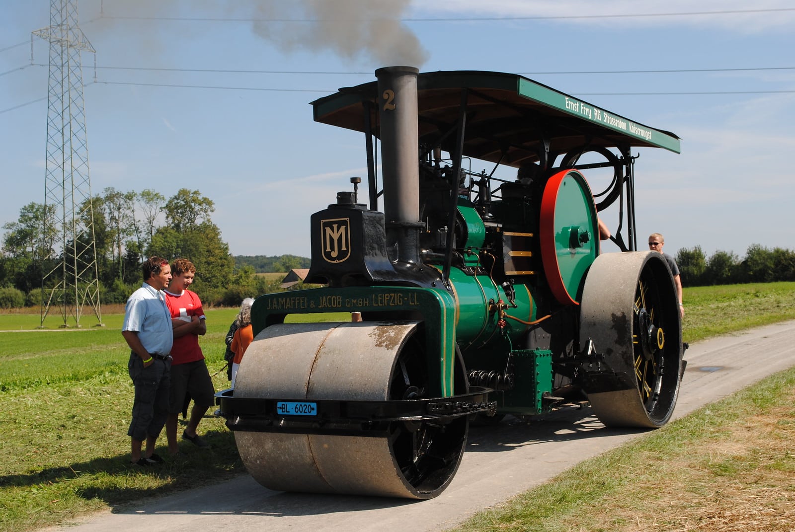 4987809720 f0f5fd51e8 h