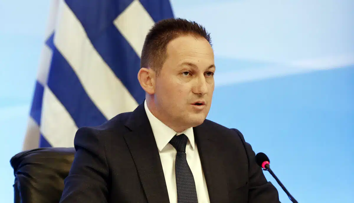 Στέλιος Πέτσας