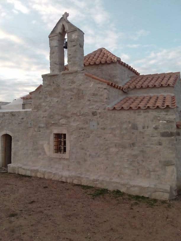 agios andreas lourantos pieros3