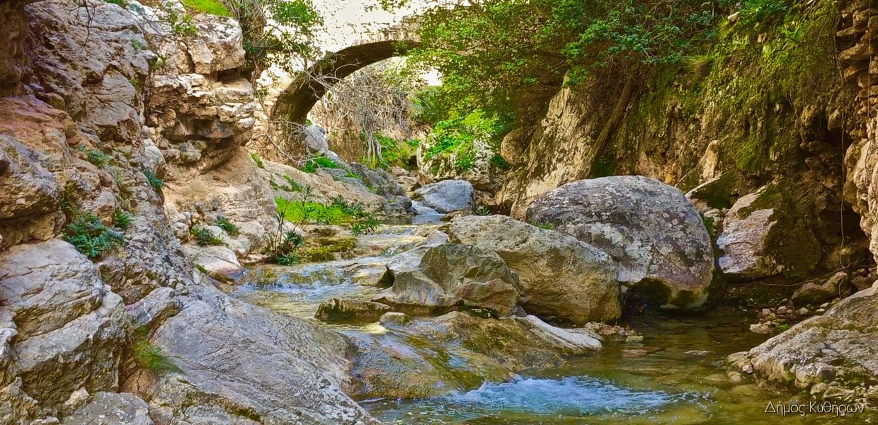 apotelesmata touristikis periodou202210