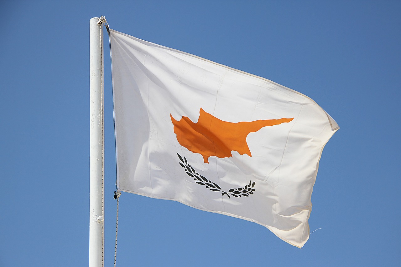 cyprus, flag, blow