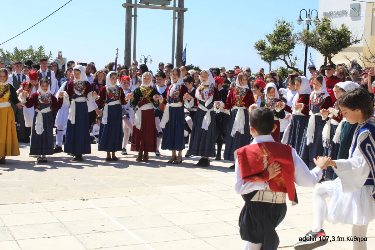 Λαμπρή γιορτή στα Κύθηρα για την 25η Μαρτίου 62 IMG 9537 scaled