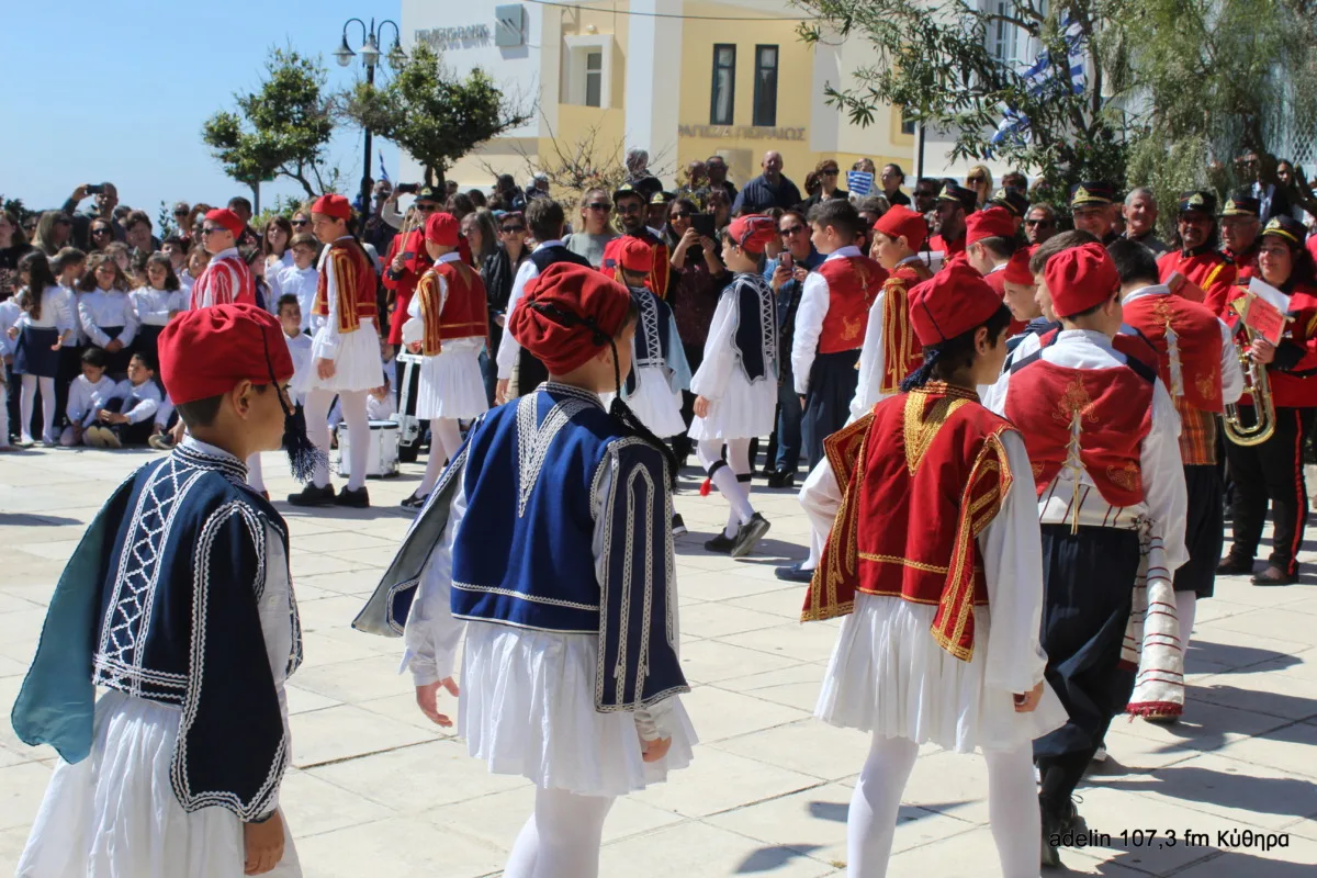 Λαμπρή γιορτή στα Κύθηρα για την 25η Μαρτίου 65 IMG 9543 scaled