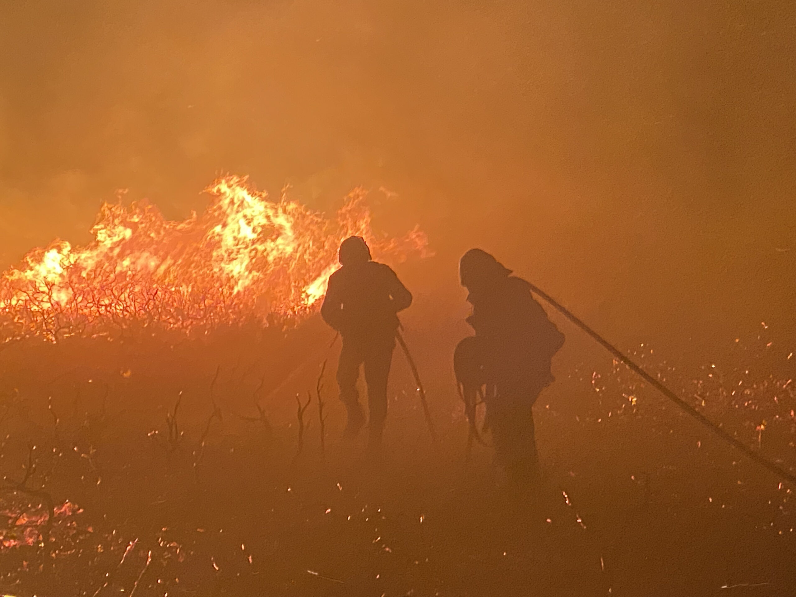 πυροσβέστες στα Κύθηρα