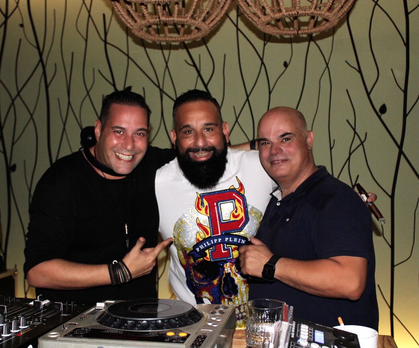 Γιαννιώτης Μαυρομμάτης Valentino