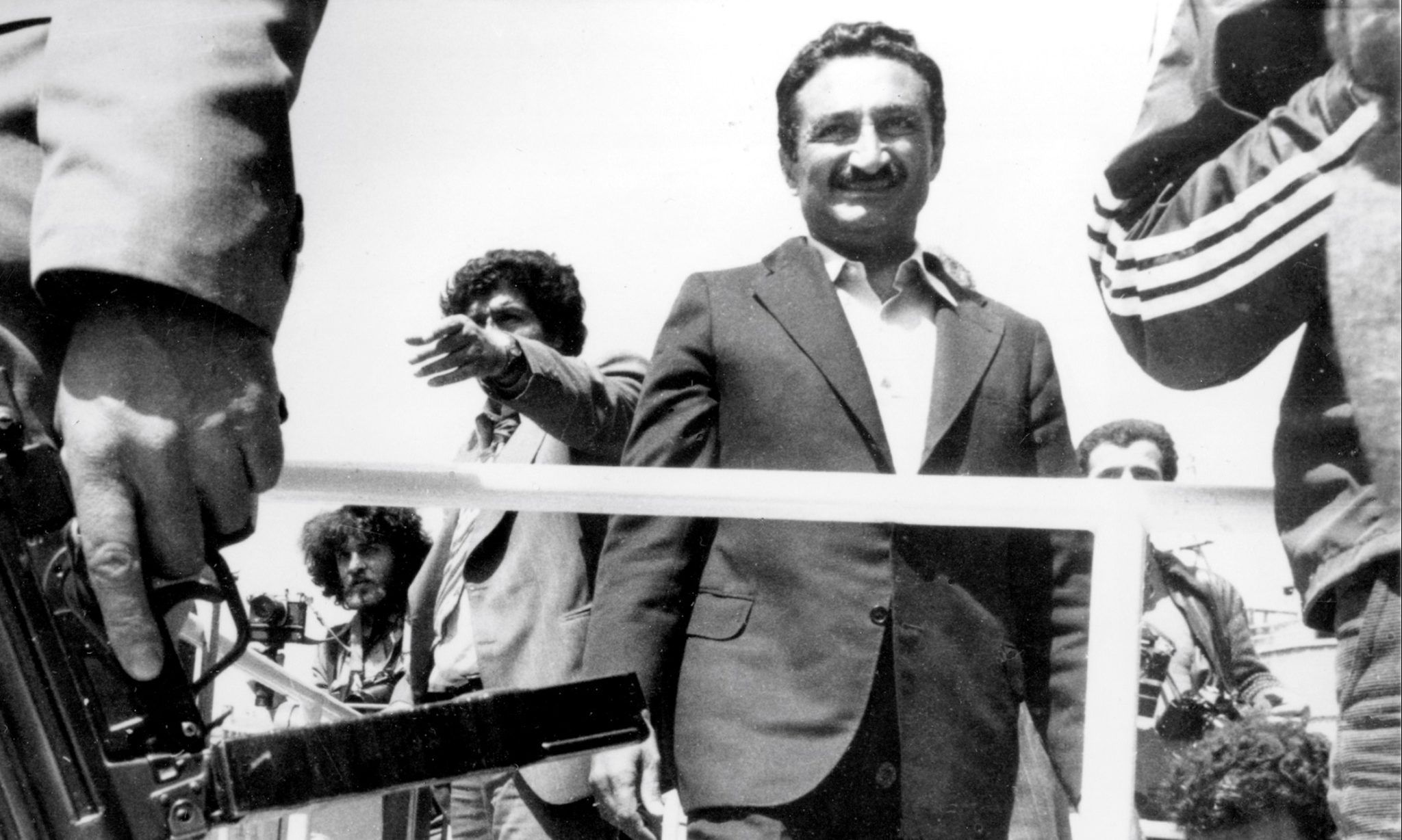 Ecevit 2 2048x1228 1