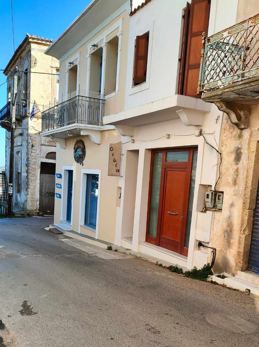 eb041a55 d7b6 48ff 9900 a435c1b3c7ef