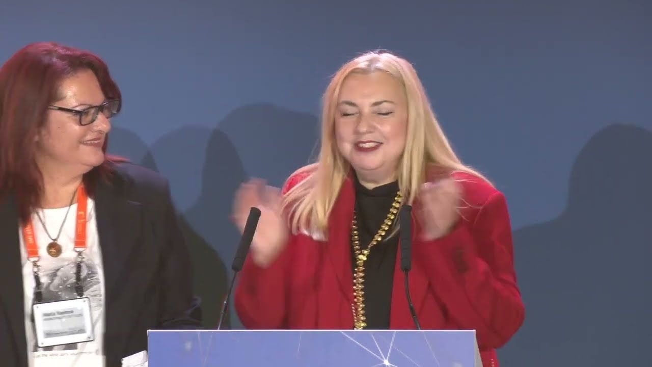 Η στιγμή της ανακοίνωσης του Μεγάλου βραβείου… Η Τήλος στην κορυφή της βιώσιμης Ευρώπης (video)