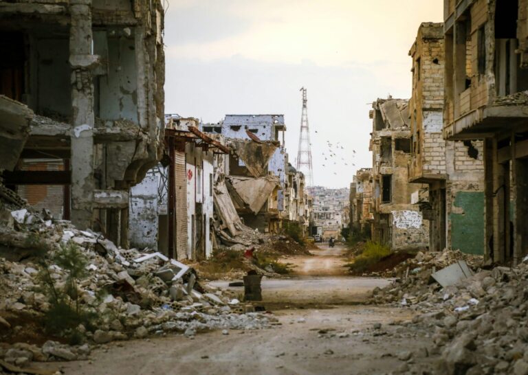 Houses and streets in Syria
War knows no stone or man