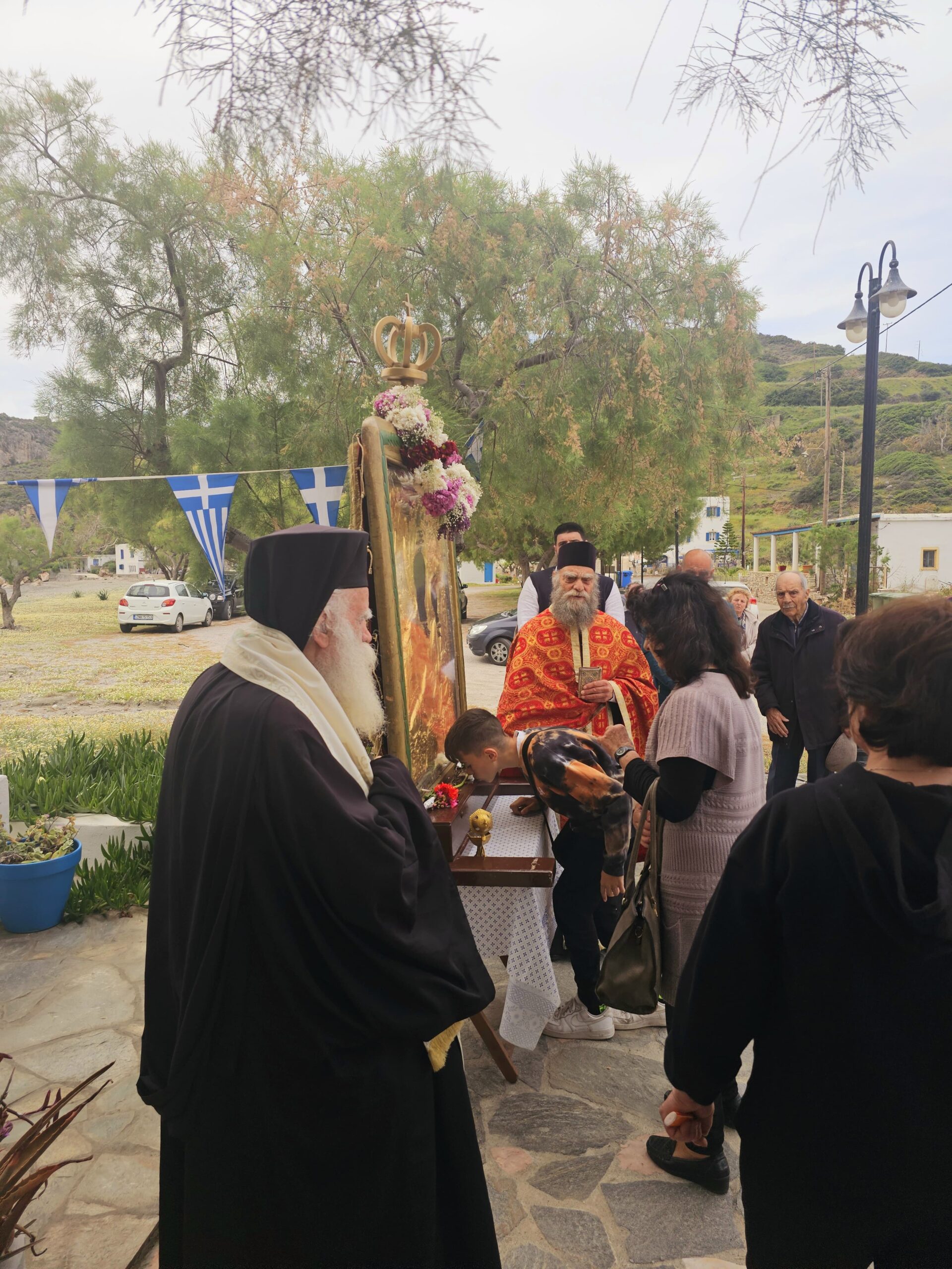 Η γύρα της Παναγίας στον Καραβά και την Πλατειά Άμμο 1 PHOTO 2025 04 24 11 11 44 scaled