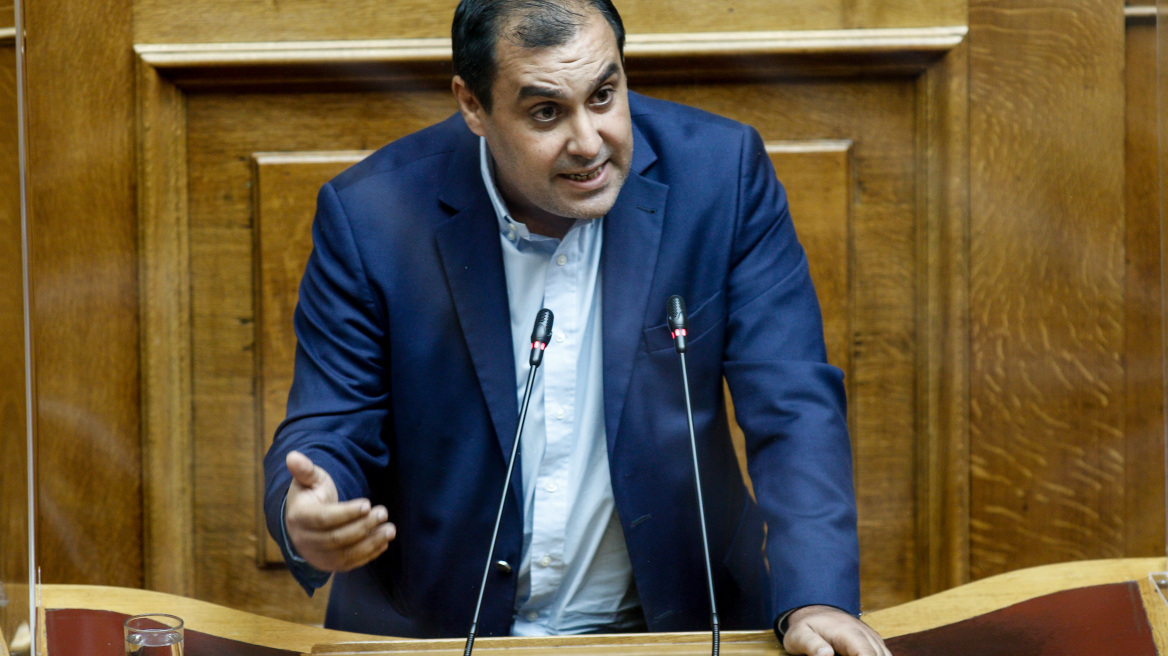 Κώστας Κατσαφάδος Κώστας Κατσαφάδος