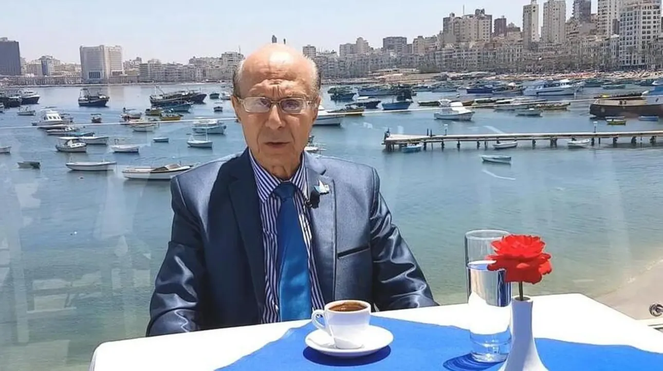 Εδμόνδος Κασιμάτης: Ο άνθρωπος που κράτησε ζωντανή την «Ελληνική Αλεξάνδρεια» 4 Εδμόνδος Κασιμάτης